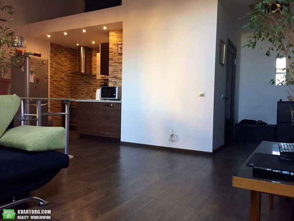Sell 2-room apartment. Киев, Регенераторная — photo 1