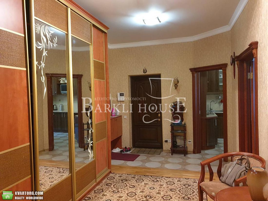 Rent out 3-room apartment. Киев,  Дмитриевская — photo 10