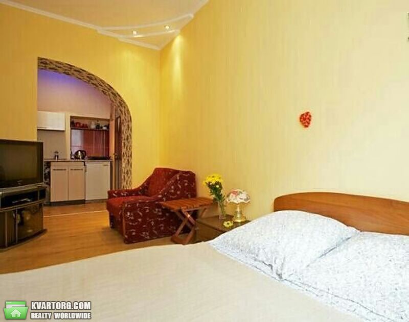 Rent out 1-room apartment. Львов, Коцюбинського — photo 1