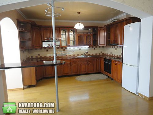 Rent out 3-room apartment. Киев, Ревуцкого — photo 2
