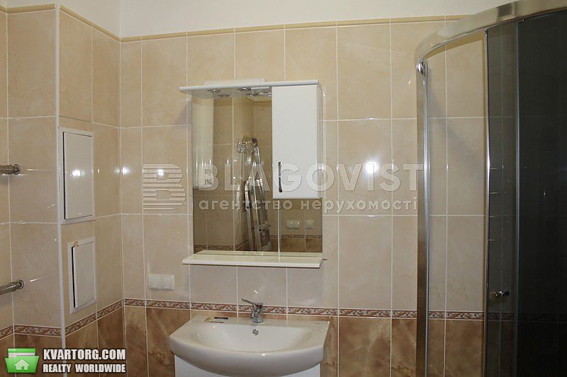 Rent out 2-room apartment. Киев, Чорновола — photo 5