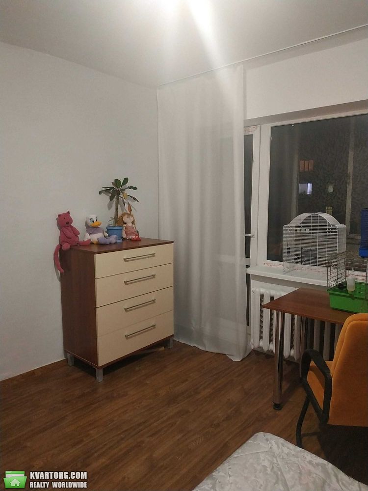 Rent out 2-room apartment. Киев, Верховинная — photo 5