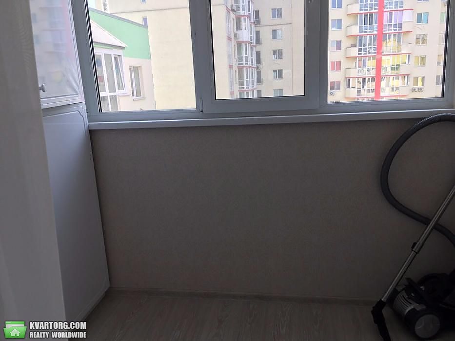 Sell 2-room apartment. Киев,  Комбинатная — photo 4
