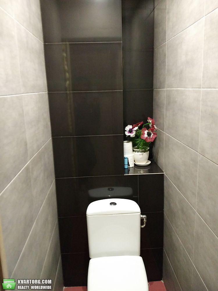 Sell 2-room apartment. Киев,  Маяковского пр. — photo 3