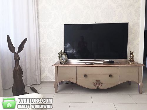 Sell 2-room apartment. Киев, Днепровская наб — photo 1