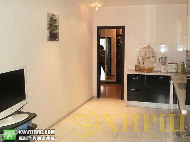 Sell 2-room apartment. Киев,  Ломоносова — photo 2