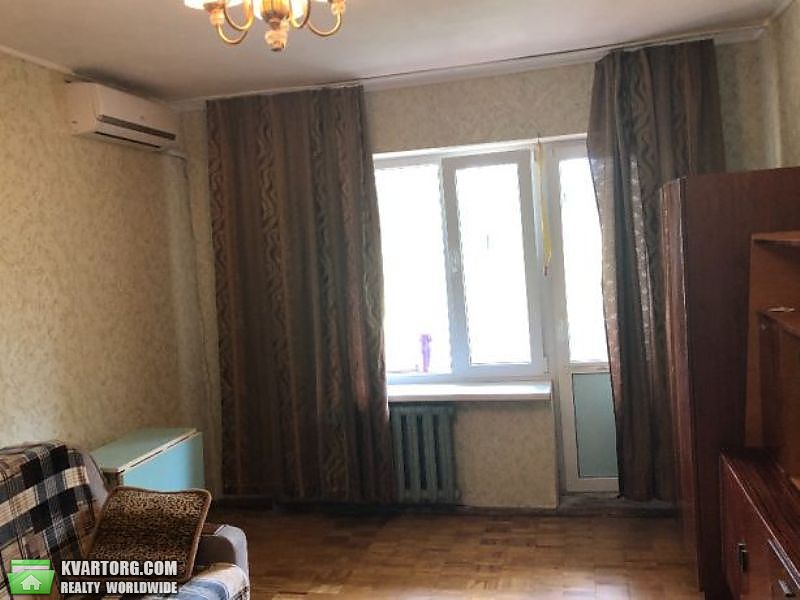 Sell 2-room apartment. Киев,  Лайоша Гавро — photo 1