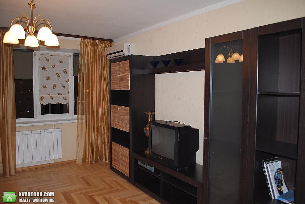 Sell 3-room apartment. Киев,  Антоновича — photo 1