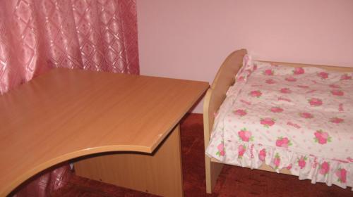 Rent out 3-room apartment. Днепропетровск, Победа - 5 — photo 1