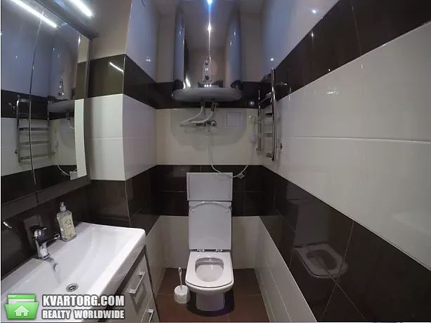 Rent out 2-room apartment. Киев,  Чавдар — photo 4