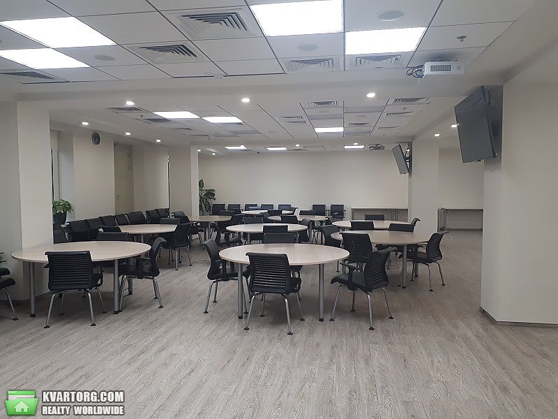 Rent out office. Киев, Жилянская — photo 4