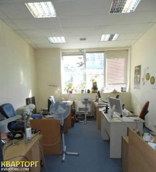 Rent out office. Киев,  Жилянская — photo 1