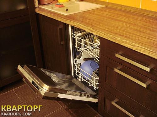 Rent out 2-room apartment. Киев, Галана — photo 3