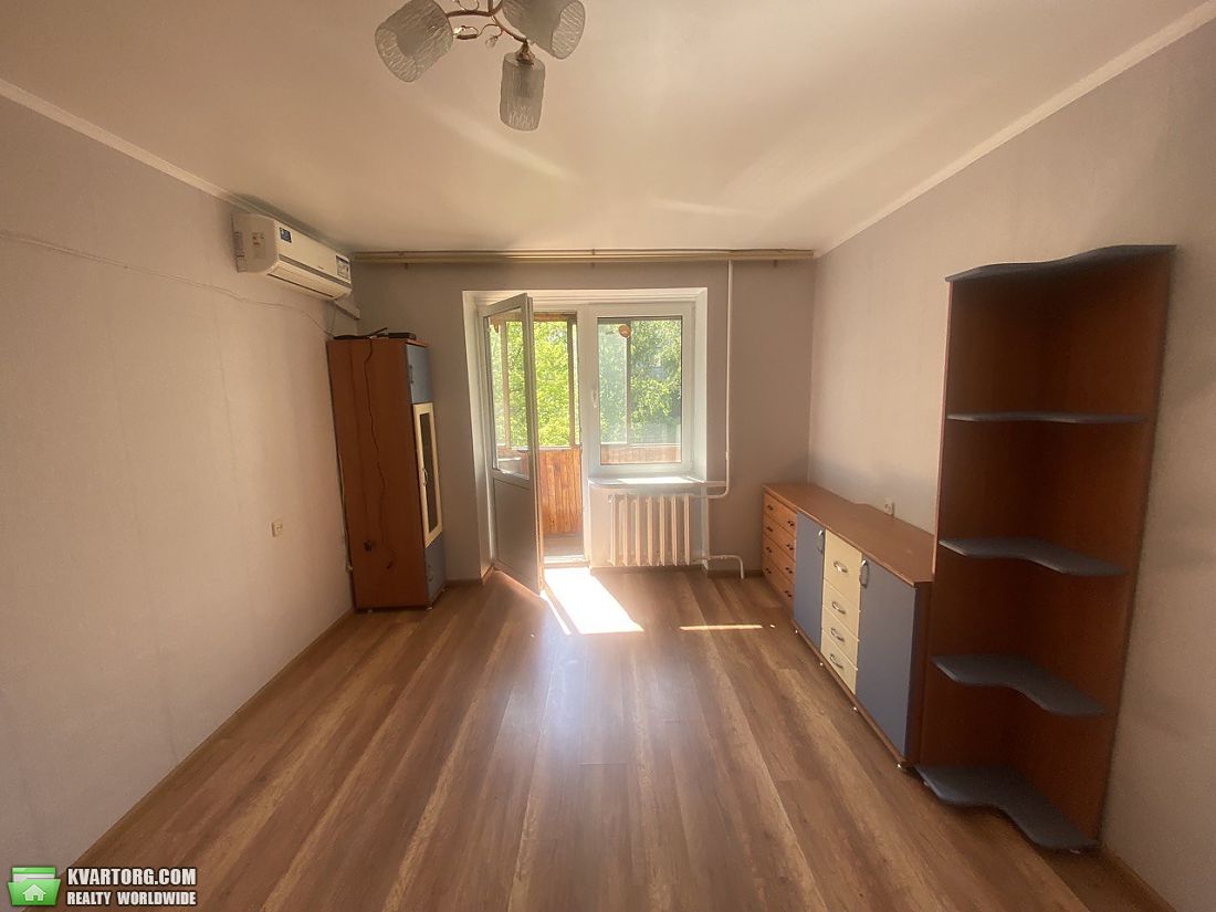 Rent out 1-room apartment. Киев,  Доброхотова — photo 1