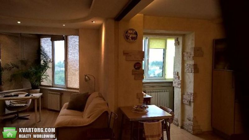 Sell 3-room apartment. Киев,  Хмельницкая — photo 6