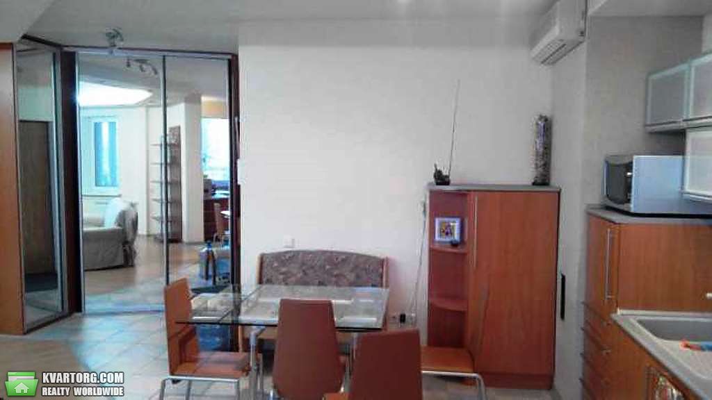 Sell 3-room apartment. Киев,  Никольско-Слободская — photo 2