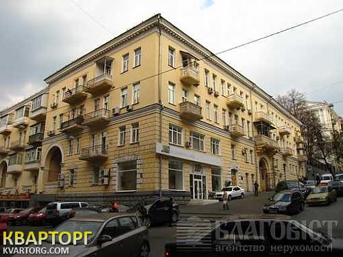 Sell 2-room apartment. Киев,  Лютеранская — photo 1