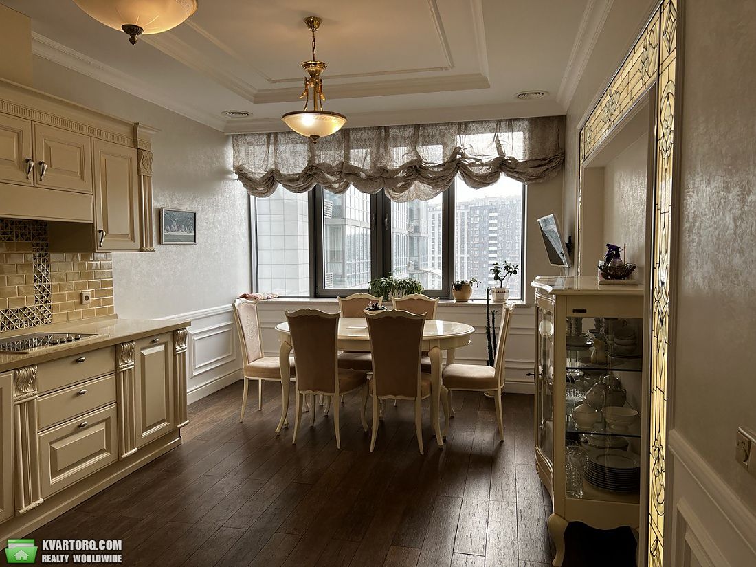 Rent out 2-room apartment. Киев,  Днепровская наб — photo 4