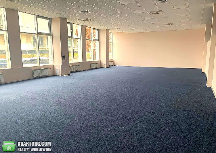 Rent out office. Киев, полевая — photo 1