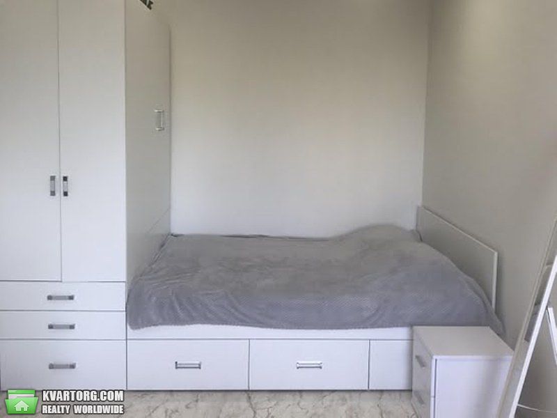 Sell 1-room apartment. Киев,  Жмеринская — photo 5