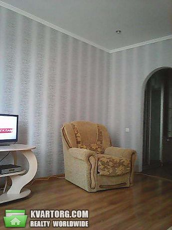Rent out 2-room apartment. Киев,  Ломоносова — photo 2