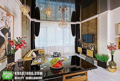 Rent out 2-room apartment. Киев,  Днепровская наб — photo 4