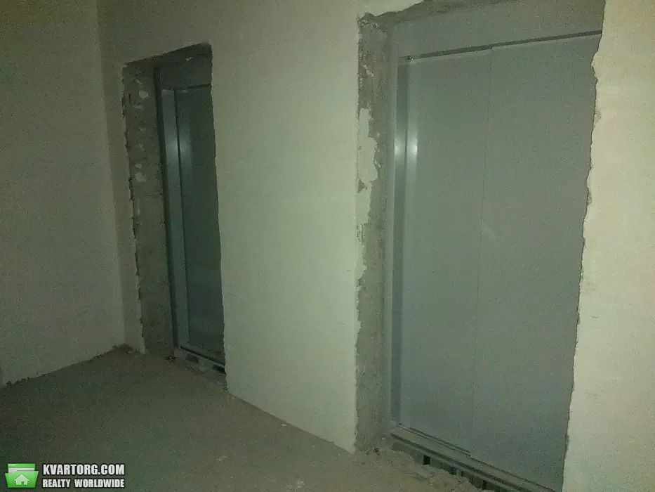 Sell 2-room apartment. Киев,  Машиностроительный пер — photo 2