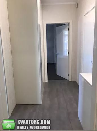Rent out 2-room apartment. Киев, Замковецкая — photo 8