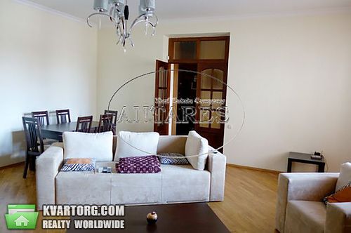Rent out 3-room apartment. Киев,  Павловская — photo 6