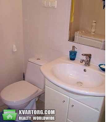 Sell 2-room apartment. Киев, Амосова — photo 3