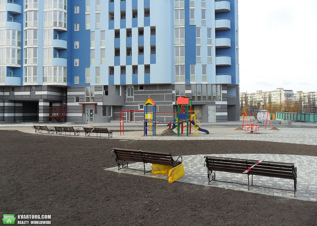 Sell 3-room apartment. Киев, Воссоединения пр — photo 3