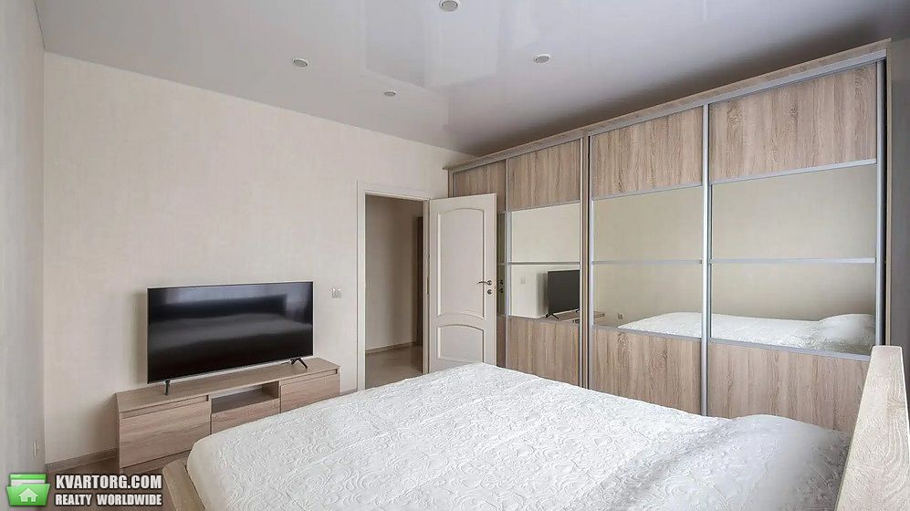 Rent out 2-room apartment. Киев,  Расковой — photo 4