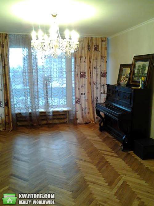 Rent out 2-room apartment. Киев,  Богдана Хмельницкого — photo 5