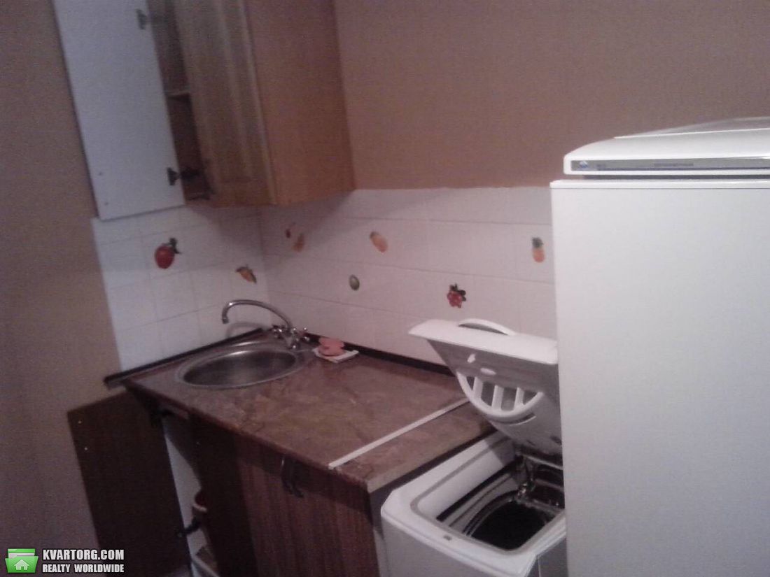 Rent out 1-room apartment. Киев,  Путивльская — photo 5