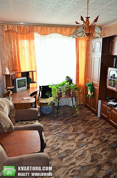 Sell 3-room apartment. Киев, Радужная — photo 1