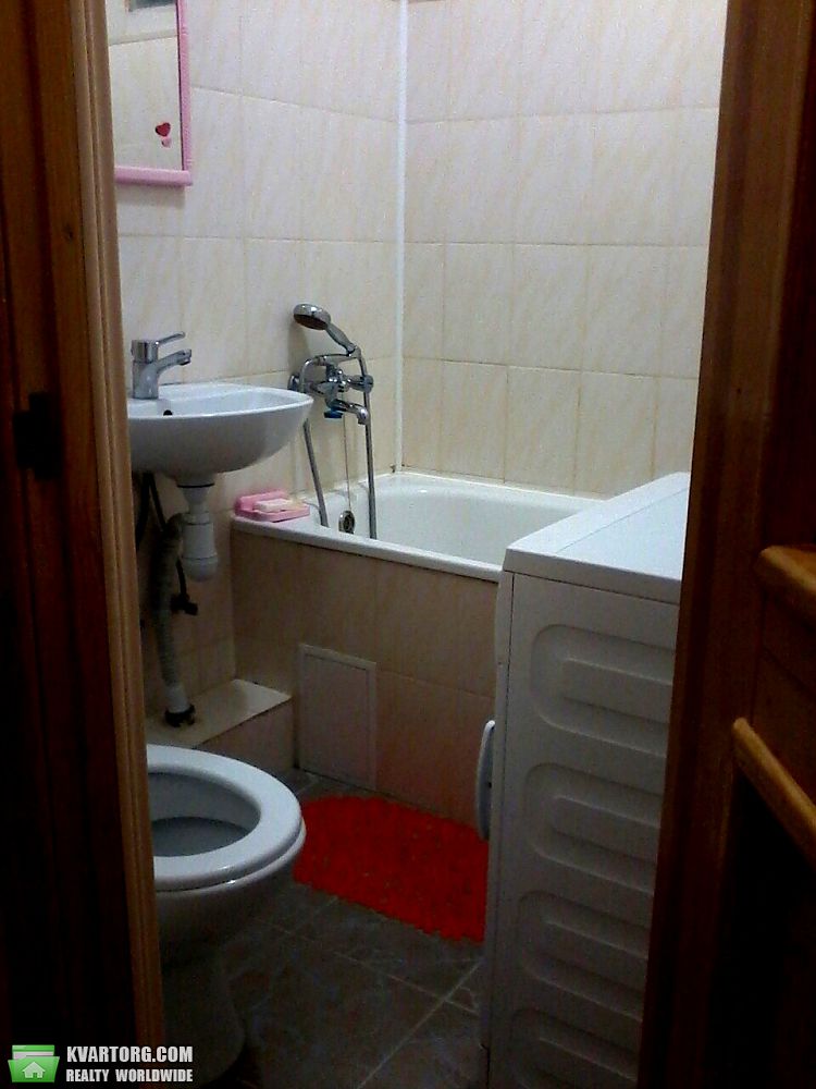 Rent out 1-room apartment. Киев, ольжича — photo 2