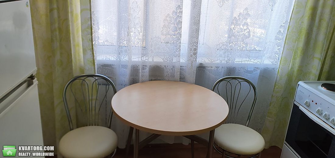 Rent out 1-room apartment. Киев,  Глушкова пр — photo 3