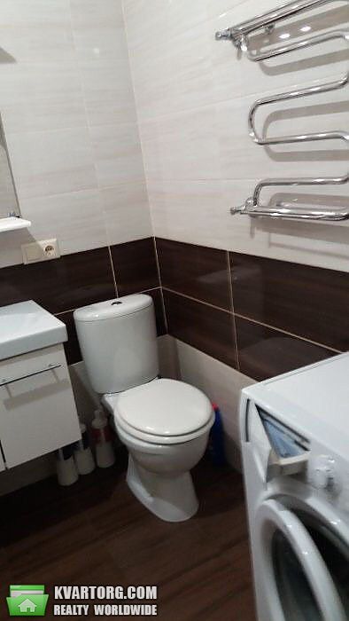 Rent out 2-room apartment. Киев, Ахматова — photo 2
