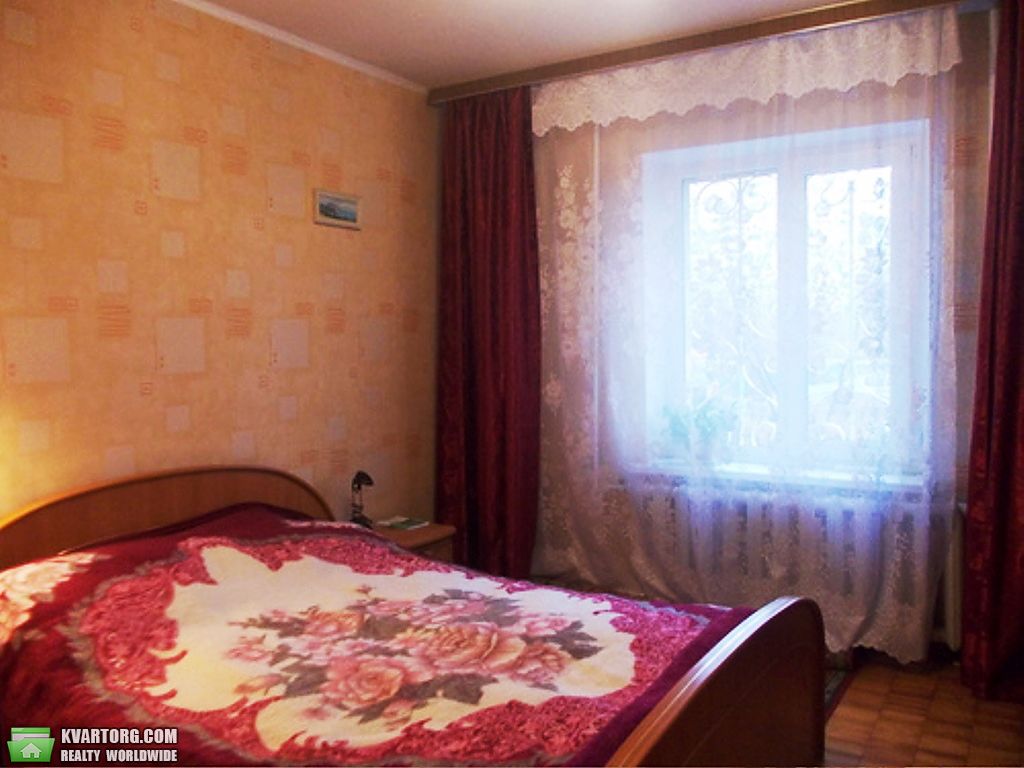 Sell 4-room apartment. Киев,  Ревуцкого — photo 4