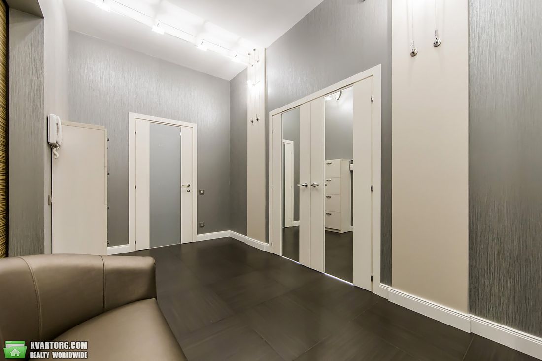 Sell 2-room apartment. Киев,  Крещатик — photo 10