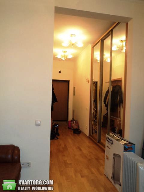 Rent out 3-room apartment. Киев,  Тверская — photo 2