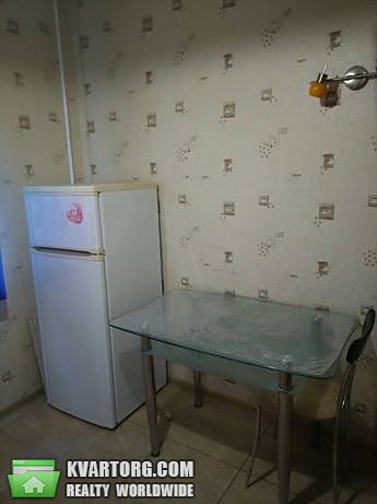Rent out 2-room apartment. Киев,  Маяковского — photo 3