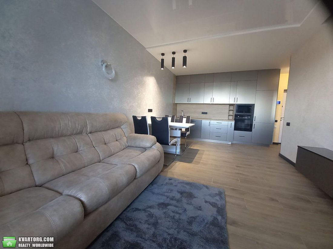 Rent out 2-room apartment. Киев,  Победы пр — photo 1