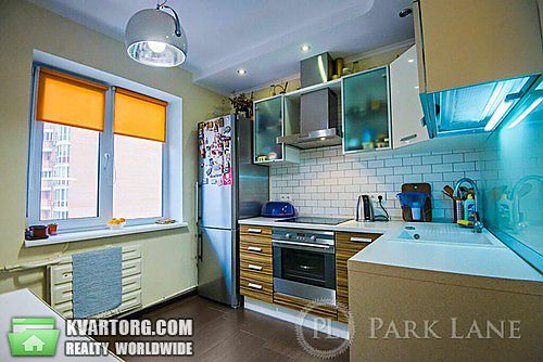 Sell 2-room apartment. Киев,  Гайдай — photo 1