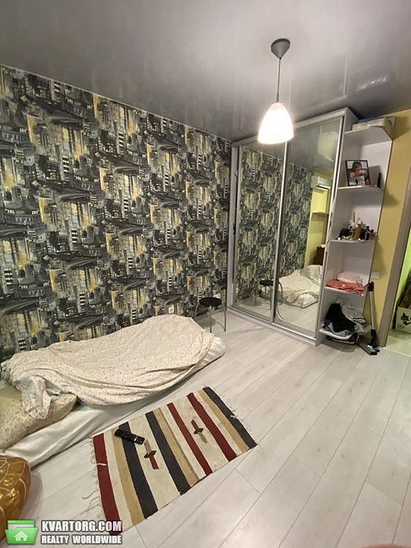 Sell 1-room apartment. Киев,  Ужвий — photo 1