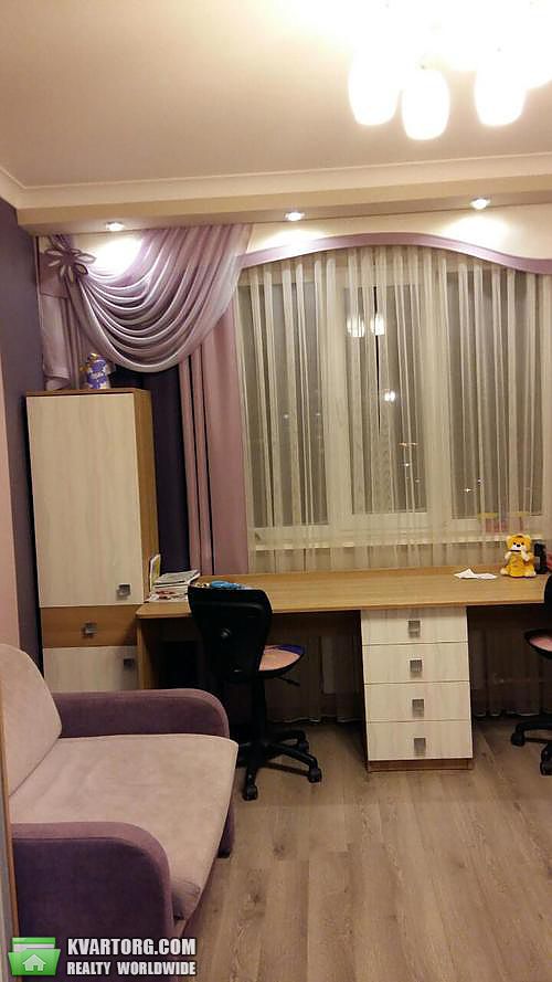 Rent out 2-room apartment. Киев,  Драгоманова — photo 2
