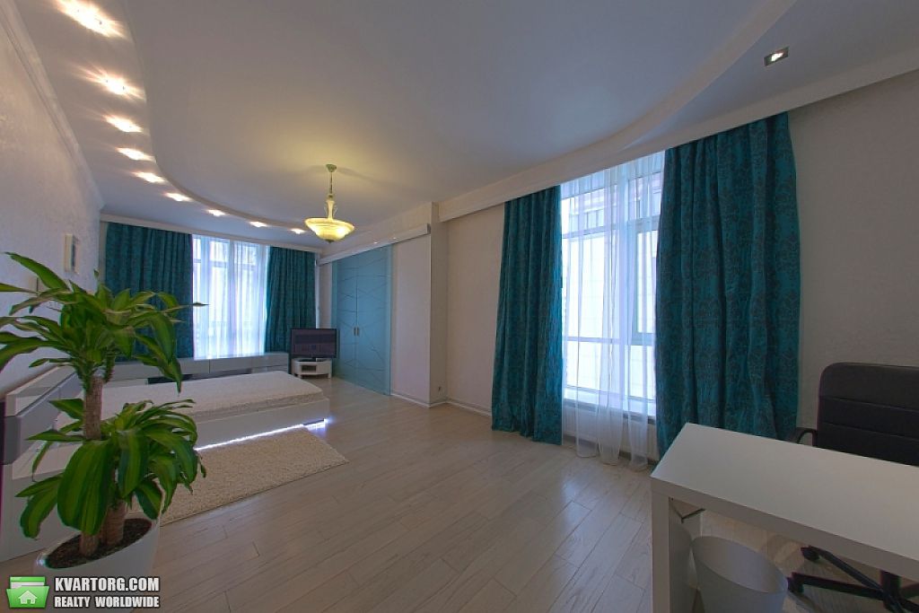 Sell 3-room apartment. Киев,  Драгомирова — photo 4