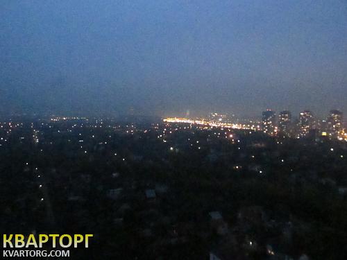 Rent out 2-room apartment. Киев, Ващенко — photo 8