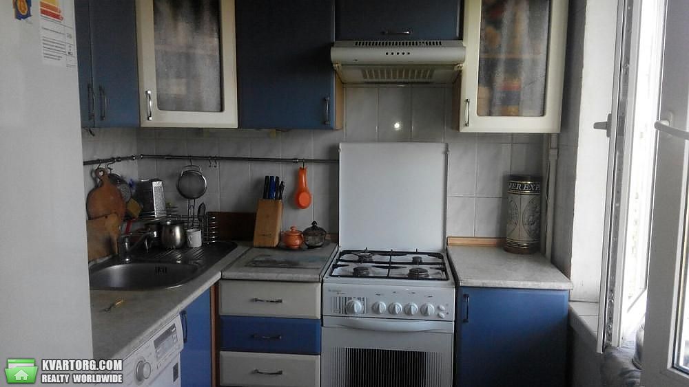 Sell 3-room apartment. Киев,  Серафимовича — photo 1