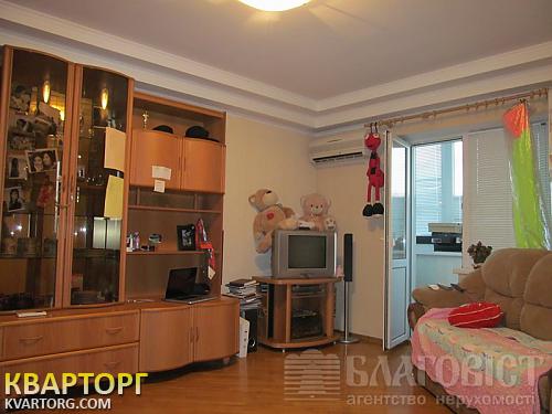 Sell 2-room apartment. Киев,  Оболонский пр — photo 1
